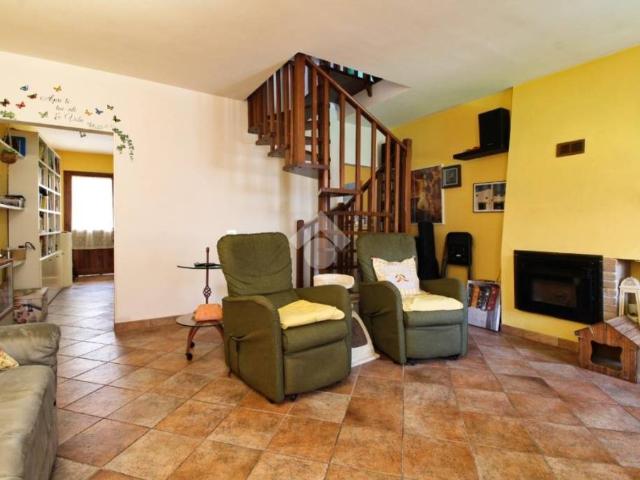 Villa Indipendente in vendita a Cava Manara, Lombardia