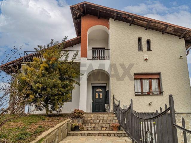Villa Indipendente in vendita a Piemonte, Biella