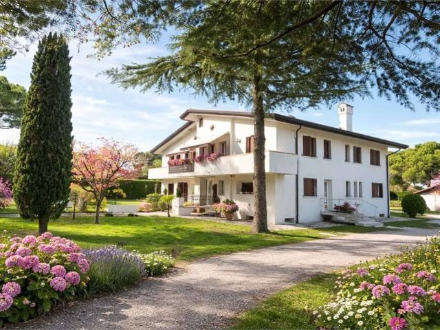 Villa Indipendente in vendita a Cavallino-Treporti, Cà Ballarin
