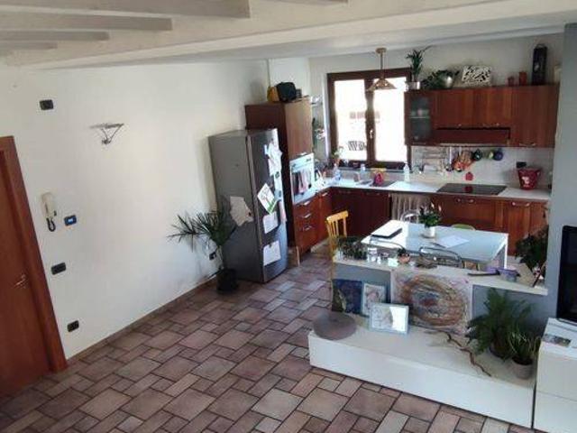 Villa Indipendente in vendita a Cavaria Con Premezzo, Lombardia