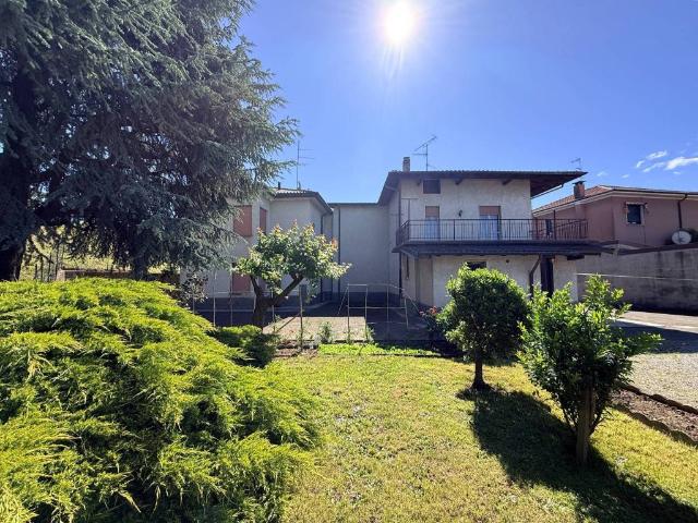 Villa Indipendente in vendita a Cavaria, Cavaria Con Premezzo