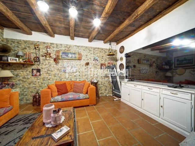 Villa Indipendente in vendita a Cavaria, Cavaria Con Premezzo