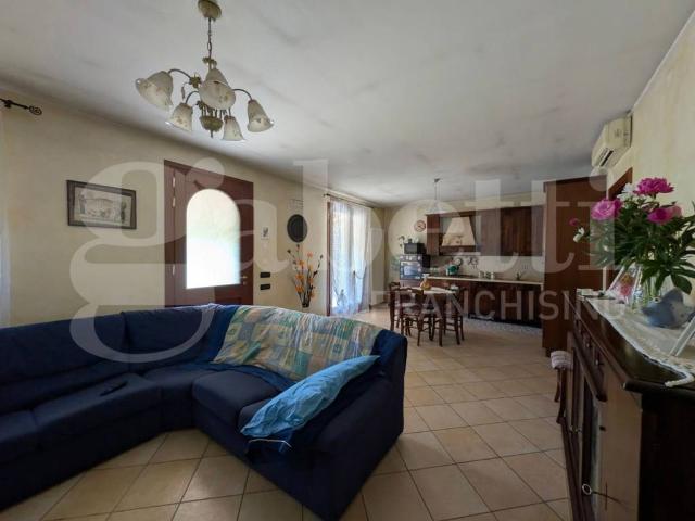 Villa Indipendente in vendita a San Gaetano, Cavarzere