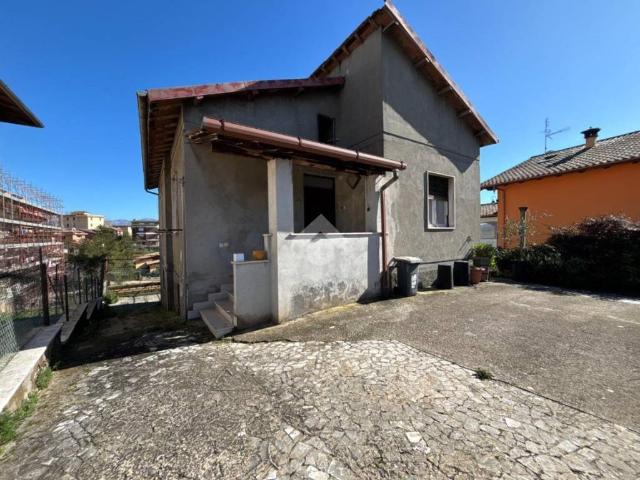 Villa Indipendente in vendita a Roma Capitale, Lazio