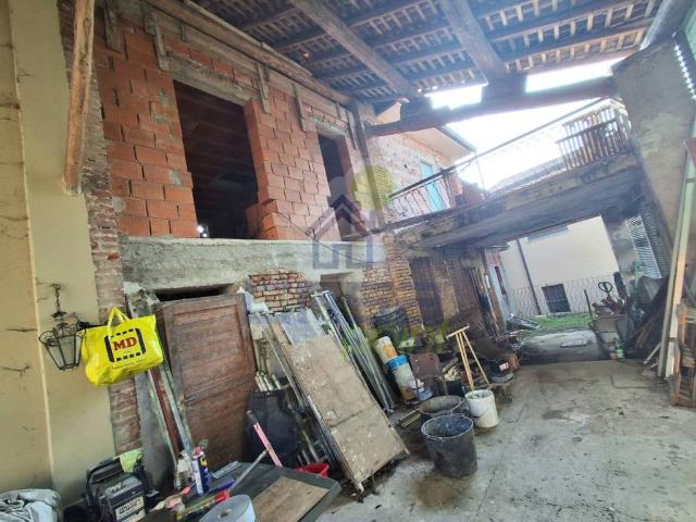 Villa Indipendente in vendita a Cavenago D'adda, Lombardia