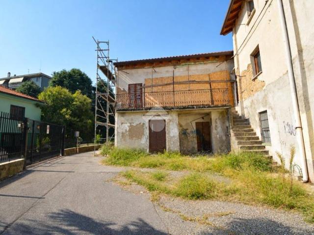 Villa Indipendente in vendita a Cavenago di Brianza, Monza e della Brianza