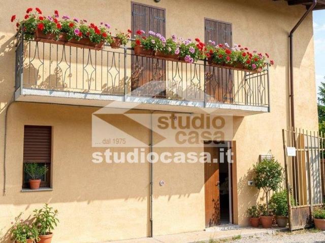 Villa Indipendente in vendita a Malpaga, Cavernago