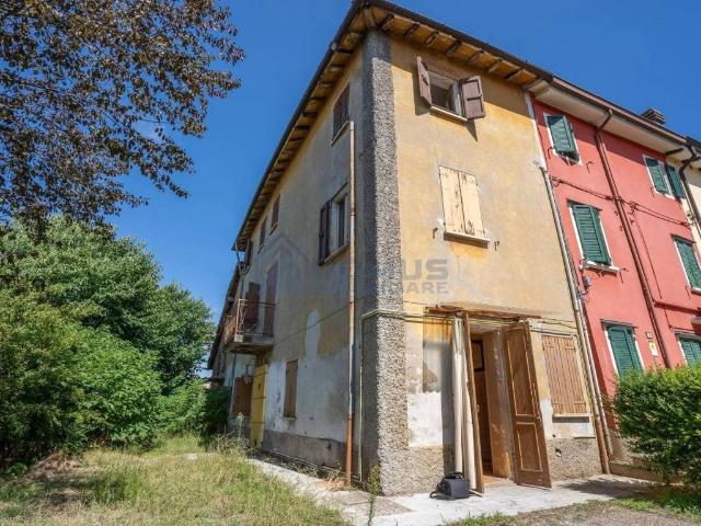 Villa Indipendente in vendita a Val d’Enza, Re