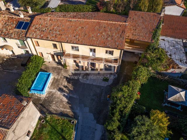 Villa Indipendente in vendita a Cavriana, Lombardia