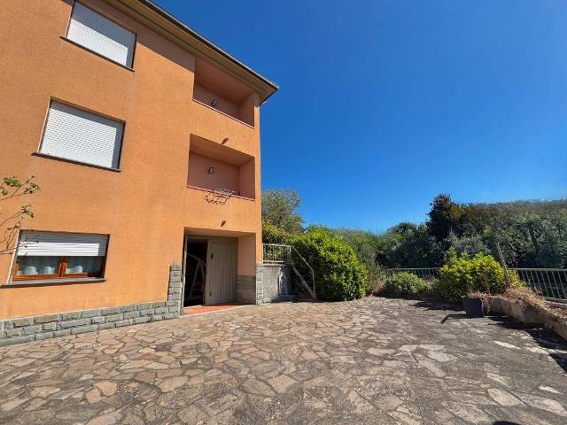 Villa Indipendente in vendita a Montegonzi, Toscana