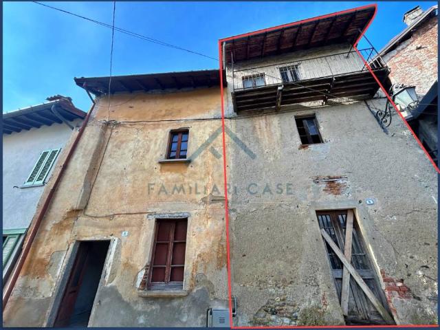 Villa Indipendente in vendita a Cazzago Brabbia, Lombardia
