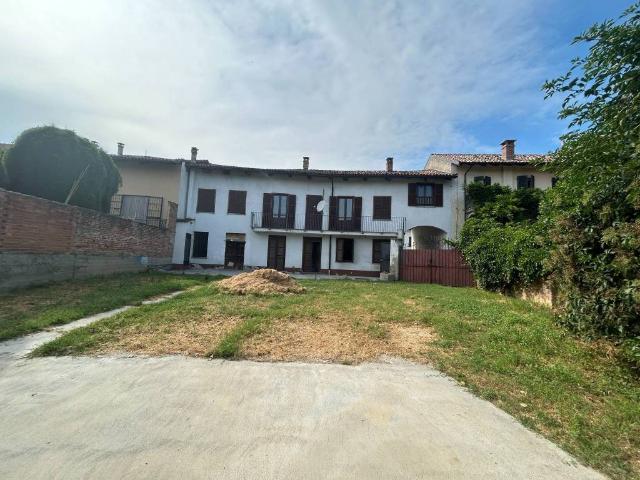 Villa Indipendente in vendita a Piemonte, Asti
