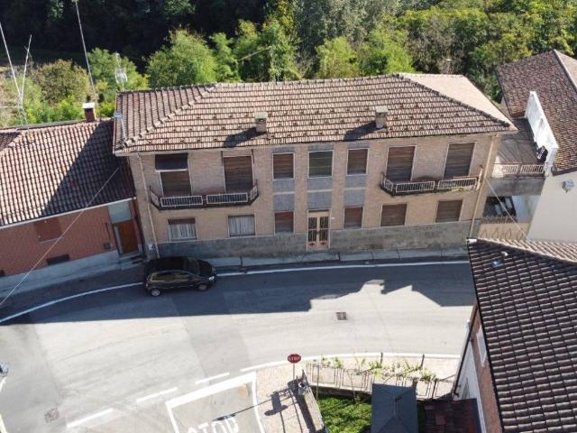 Villa Indipendente in vendita a Piemonte, Asti