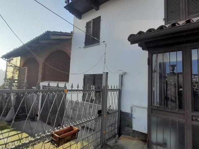 Villa Indipendente in vendita a Piemonte, Asti