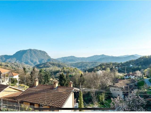 Villa Indipendente in vendita a Cellio con Breia, Piemonte