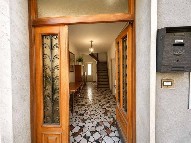 Villa Indipendente in vendita a Comunità della Valle di Cembra, Cembra