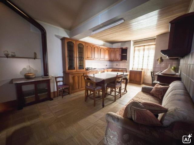 Villa Indipendente in vendita a Cenate Sopra, Lombardia