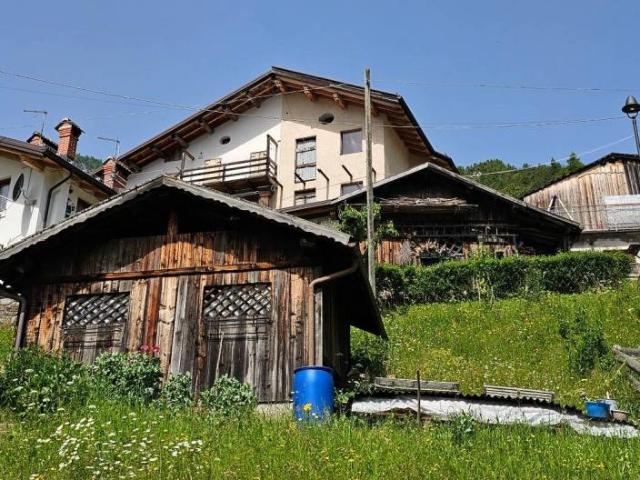 Villa Indipendente in vendita a Cencenighe Agordino, Veneto