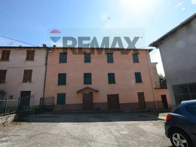 Villa Indipendente in vendita a Cengio, Liguria