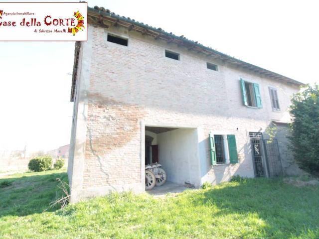 Villa Indipendente in vendita a Unione Alto Ferrarese, Cento