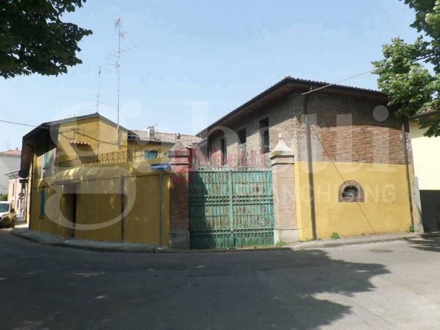 Villa Indipendente in vendita a Unione Alto Ferrarese, Cento