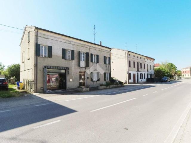 Villa Indipendente in vendita a Unione Alto Ferrarese, Cento