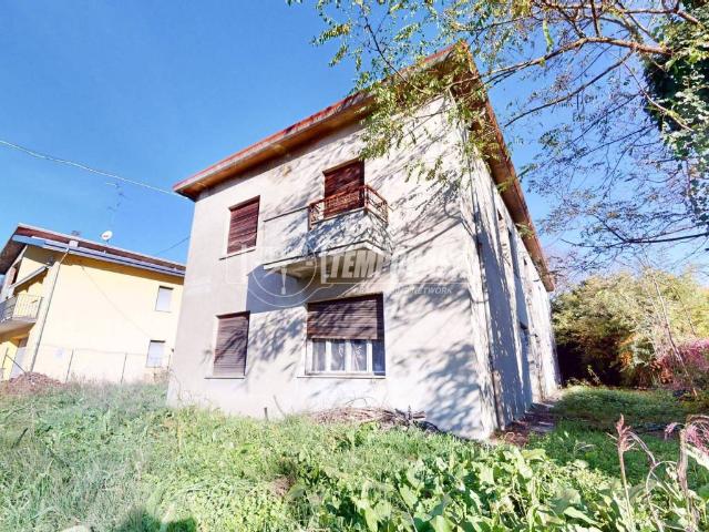 Villa Indipendente in vendita a Unione Alto Ferrarese, Cento