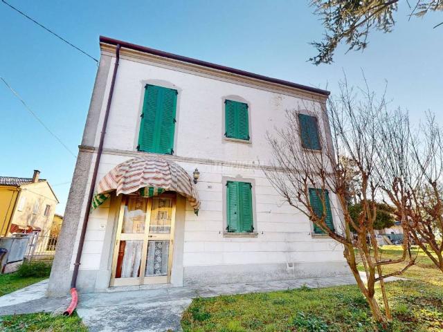Villa Indipendente in vendita a Unione Alto Ferrarese, Cento