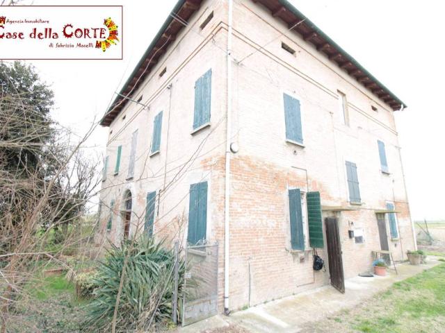 Villa Indipendente in vendita a Unione Alto Ferrarese, Cento
