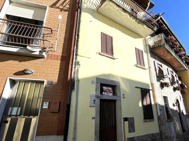 Villa Indipendente in vendita a Centro Valle Intelvi, Casasco D'intelvi