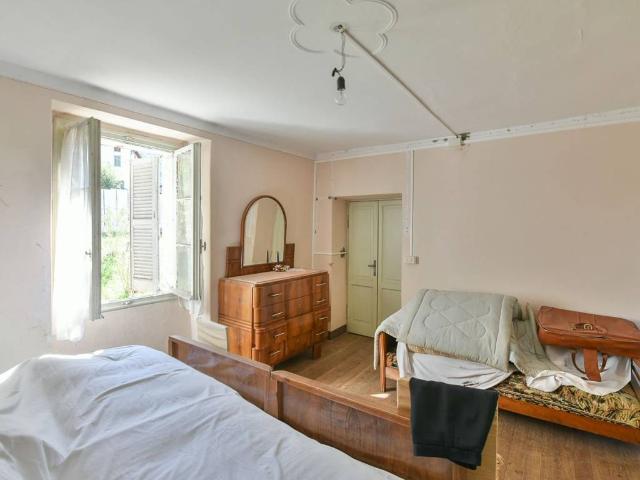 Villa Indipendente in vendita a Centro Valle Intelvi, Castiglione D'intelvi