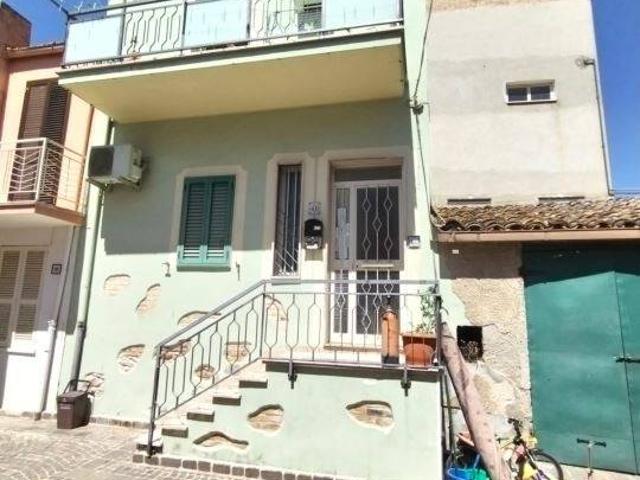 Villa Indipendente in vendita a Ripattoni Vecchio, Cepagatti