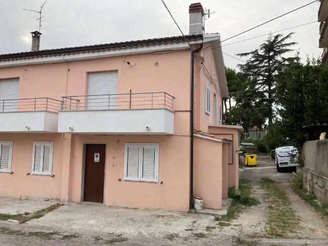 Villa Indipendente in vendita a Villanova, Cepagatti