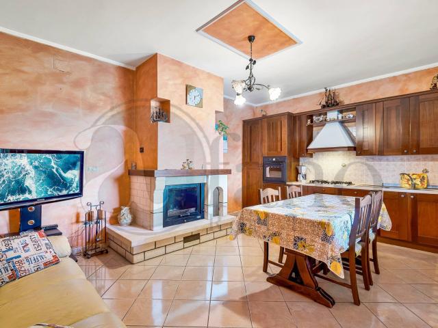 Villa Indipendente in vendita a Ceprano, Lazio