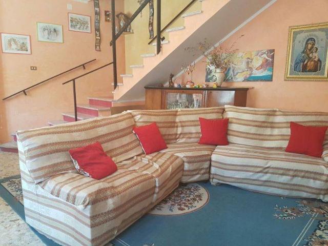 Villa Indipendente in vendita a Ceprano, Lazio