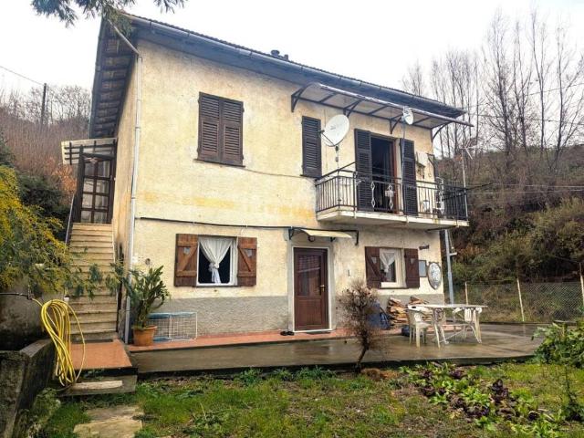 Villa Indipendente in vendita a Ceranesi, Liguria