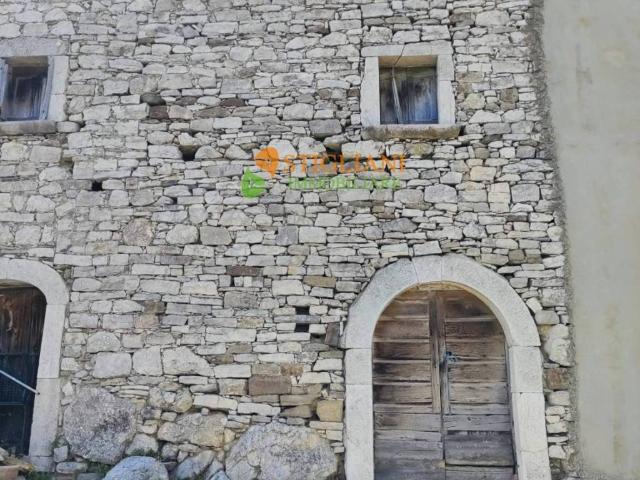 Villa Indipendente in vendita a Cercemaggiore, Molise