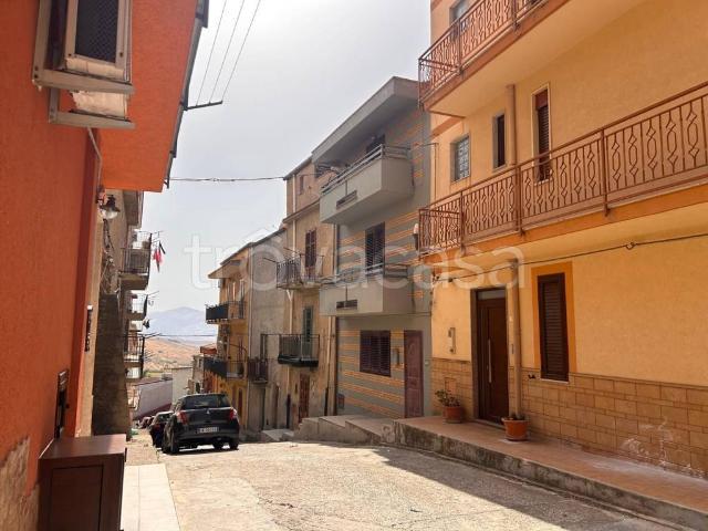 Villa Indipendente in vendita a Cerda, Sicilia
