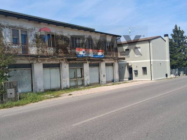 Villa Indipendente in vendita a Cerea, Veneto