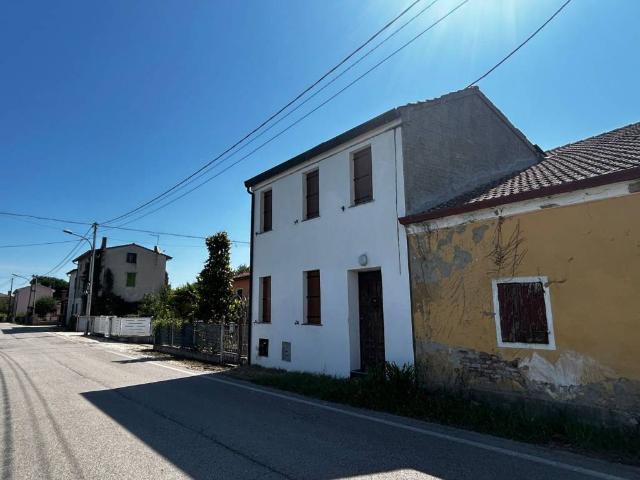 Villa Indipendente in vendita a Pezzoli, Ceregnano