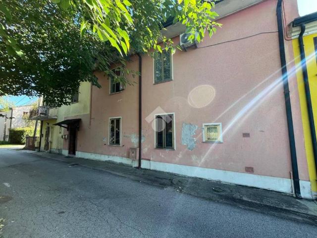 Villa Indipendente in vendita a Ceregnano, Rovigo
