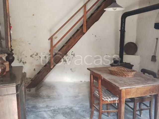 Villa Indipendente in vendita a Unione Montana di Comuni delle Valli di Lanzo, Ceronda e Casternone, Piemonte