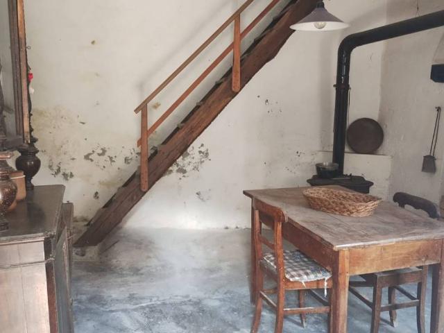 Villa Indipendente in vendita a Unione Montana di Comuni delle Valli di Lanzo, Ceronda e Casternone, Piemonte