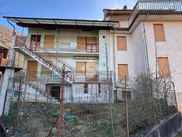 Villa Indipendente in vendita a Unione Montana di Comuni delle Valli di Lanzo, Ceronda e Casternone, Piemonte