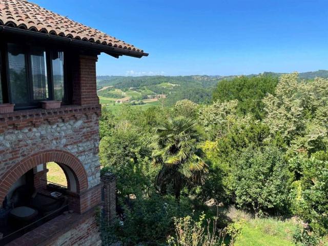 Villa Indipendente in vendita a Piemonte, Alessandria
