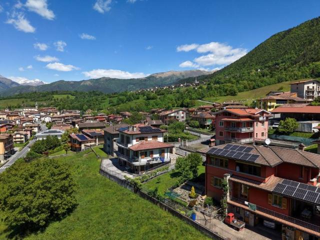 Villa Indipendente in vendita a Cerete, Lombardia