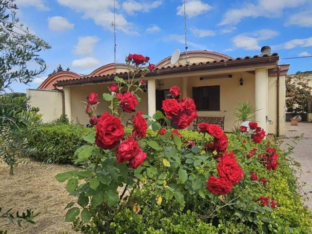 Villa Indipendente in vendita a Puglia, Foggia