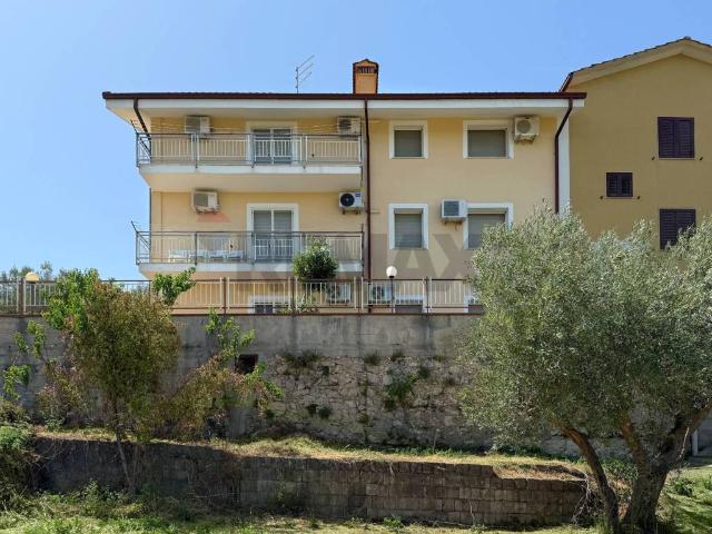 Villa Indipendente in vendita a Calabria, Cosenza
