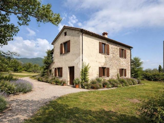 Villa Indipendente in vendita a Calabria, Cosenza
