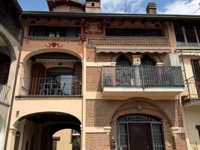 Villa Indipendente in vendita a Montesordo, Cermenate